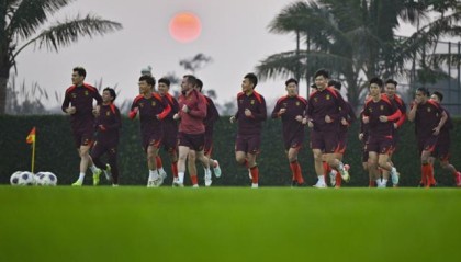 乐鱼app官方手机版最新下载安装-沪媒：若不重蹈上届覆辙，国足亚洲杯出线甚至冲击8强希望不小
